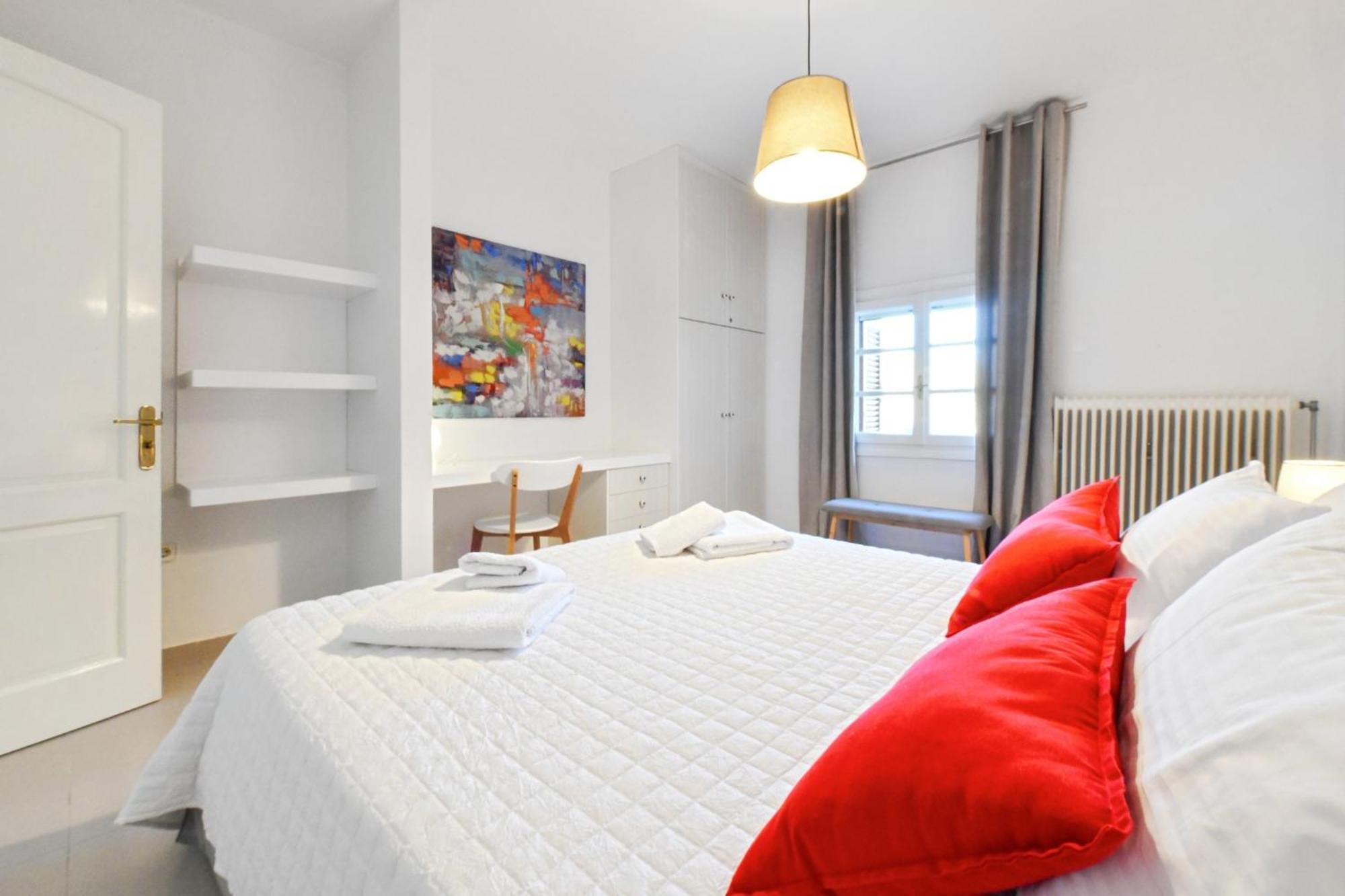 Amazing 2 Bedroom Apartment Overlooking The Marina Of Vourkárion エクステリア 写真