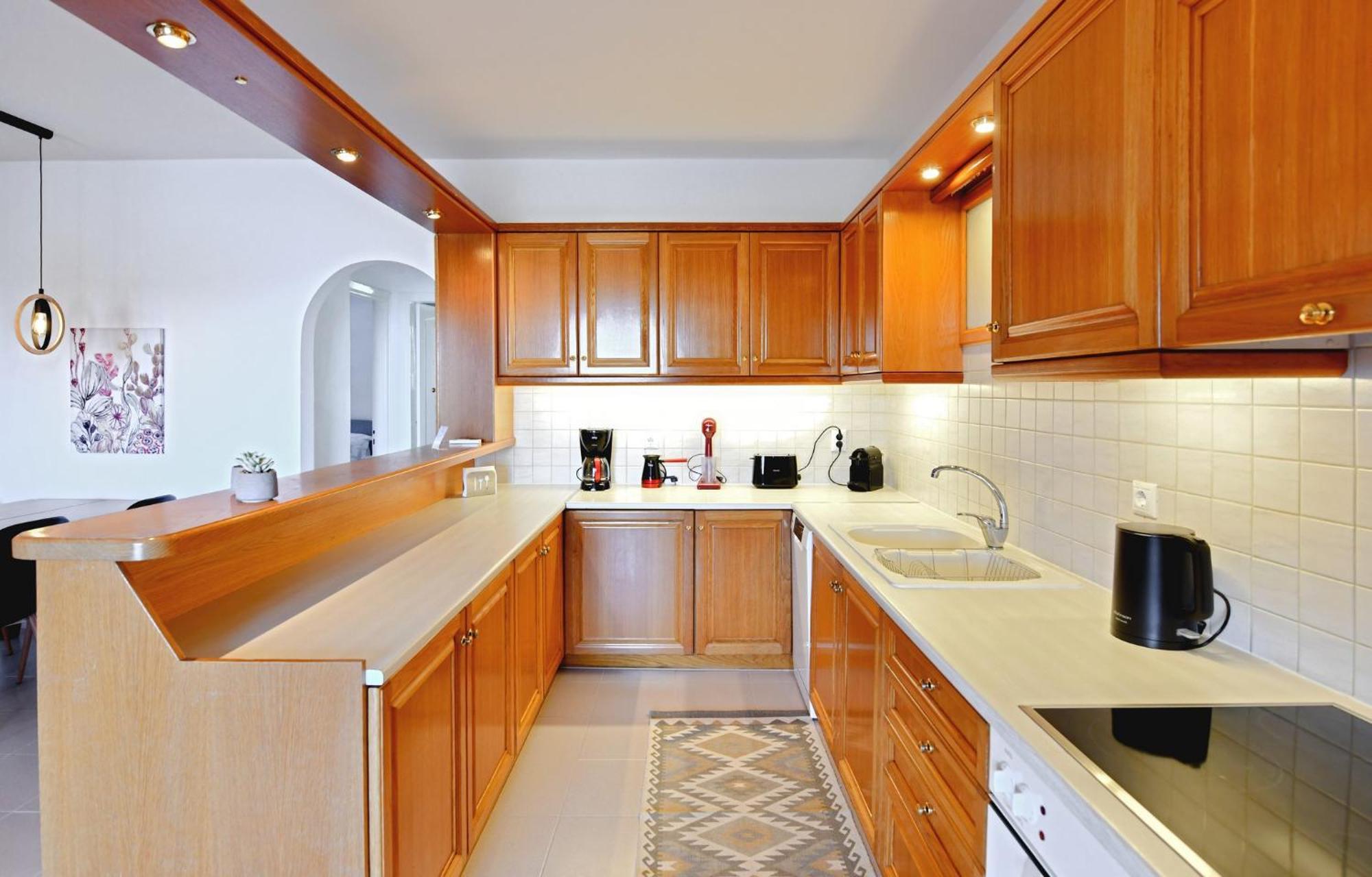 Amazing 2 Bedroom Apartment Overlooking The Marina Of Vourkárion エクステリア 写真